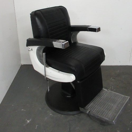 Used Takara Belmont Mayfair Barber Chair BG27A- GRADE 3
