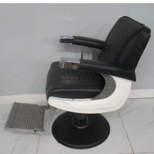 Used Takara Belmont Mayfair Barber Chair BD56A- GRADE 3