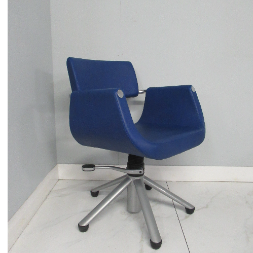 Used Blue Wella Salon Styling Chair - BH60C- GRADE 2