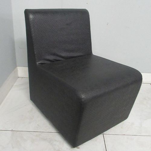 Used Black  Salon Straight Waiting Seat- BH91G- GRADE 2