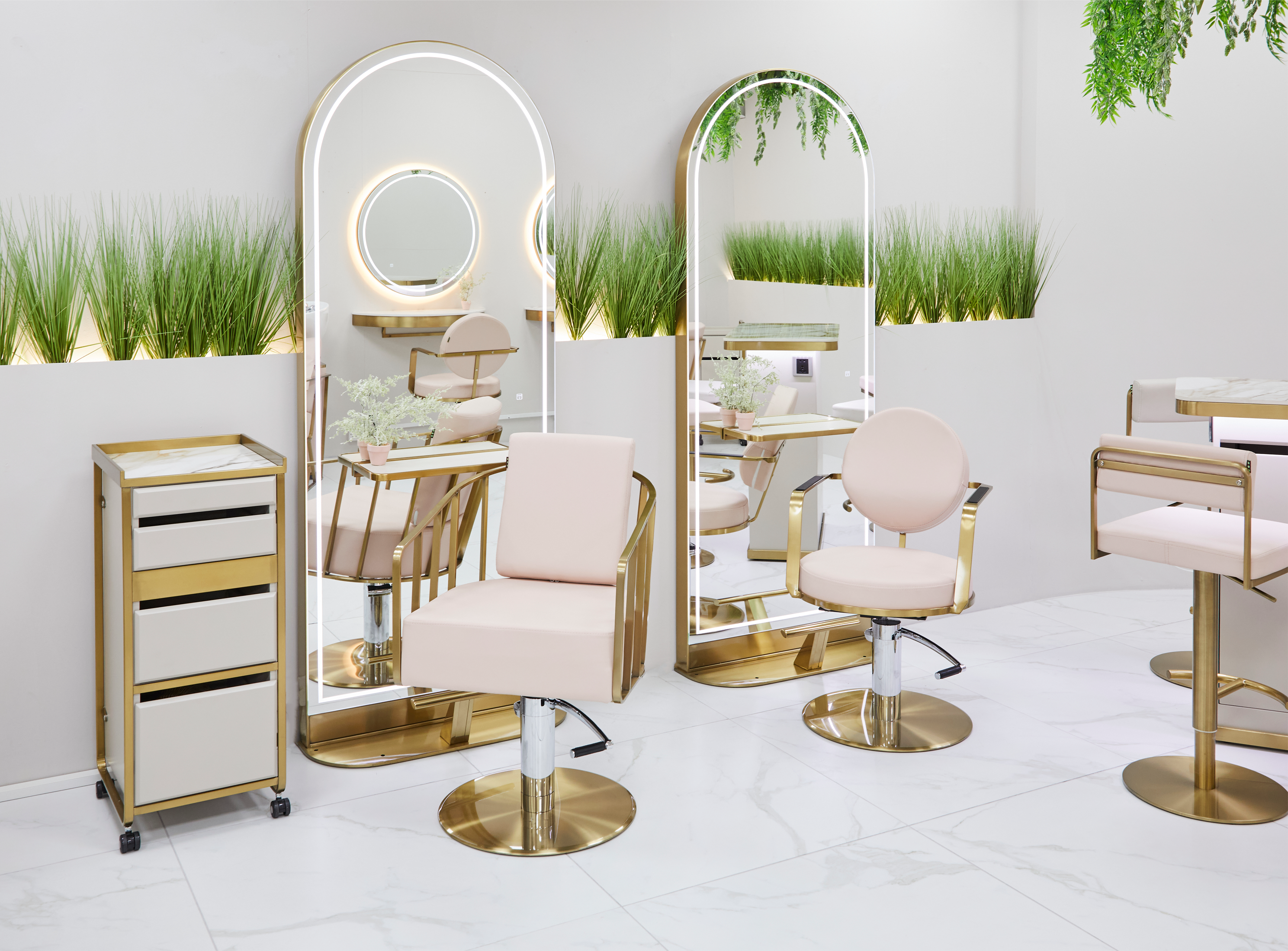 The Willow Salon Styling Chair -  Pink & Gold by SEC