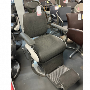 CL17I - Legion Barber Chair in Grey
